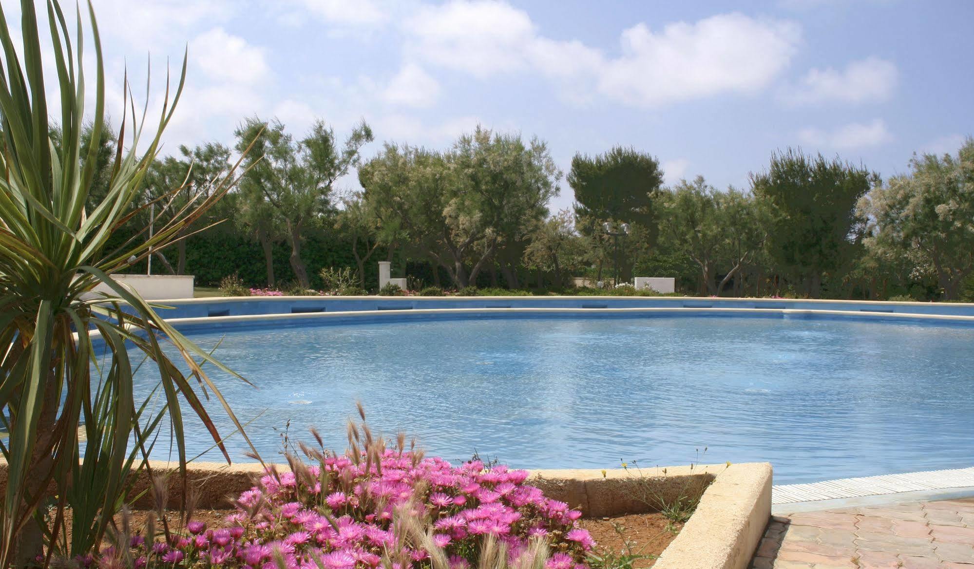 Camping Villaggio Lamaforca Torre Santa Sabina Exteriér fotografie