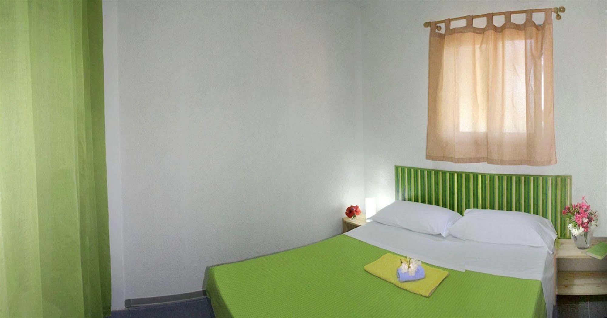 Camping Villaggio Lamaforca Torre Santa Sabina Exteriér fotografie